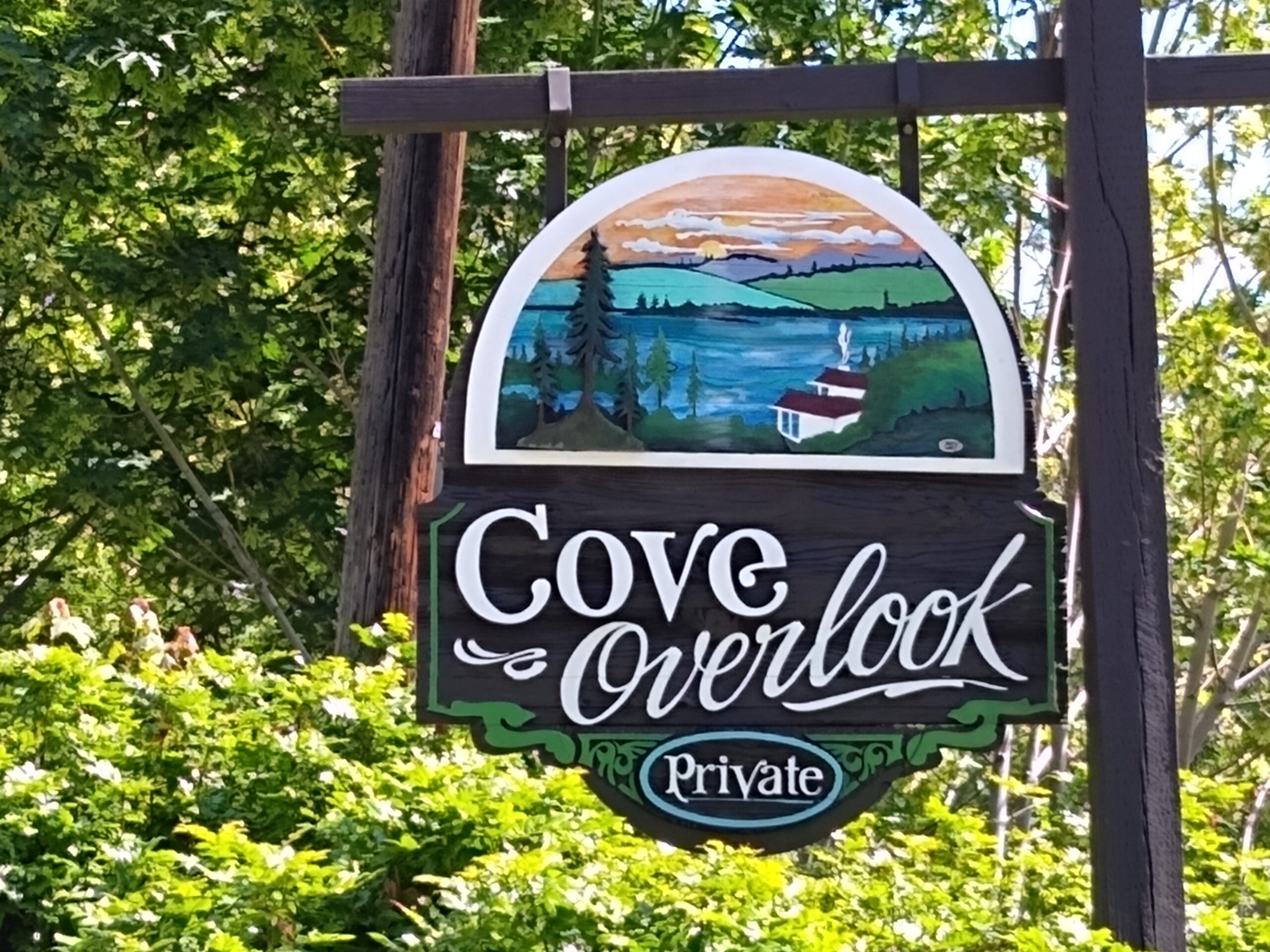 Cove Overlook Park Association entry sign.